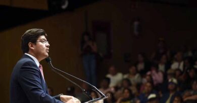 El servicio público debe estar dirigido al bienestar de la gente: Dip. Víctor Hugo Lobo Rodríguez